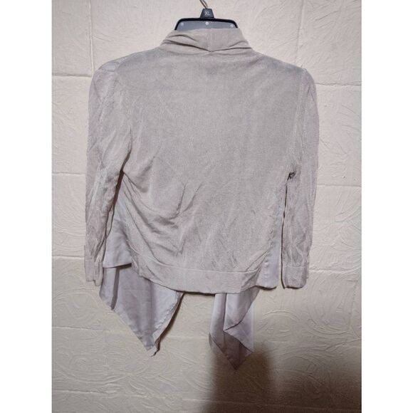 WHBM White House Black Market Size XXS Silk Blend Shrug - Picture 4 of 4